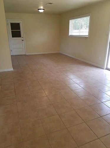 11875 Fm 3083 Rd, Conroe TX  77301-6110 exterior