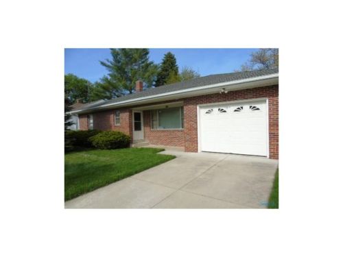 304 Brussel St, Archbold, OH 43502-1403