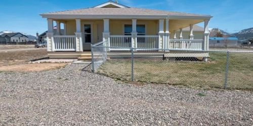 640 885, North Creek UT  84713 exterior