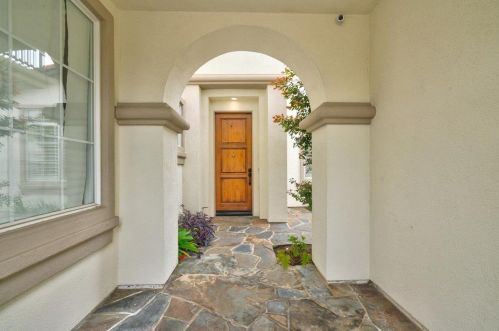 7437 Magellan St, Carlsbad CA  92011-5412 exterior