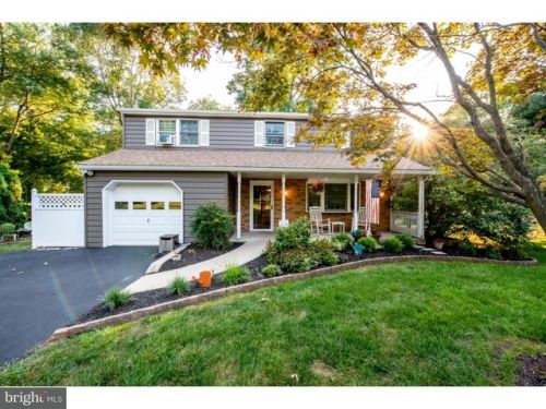1130 Hunter Hill Dr, Lansdale, PA 19446-4829