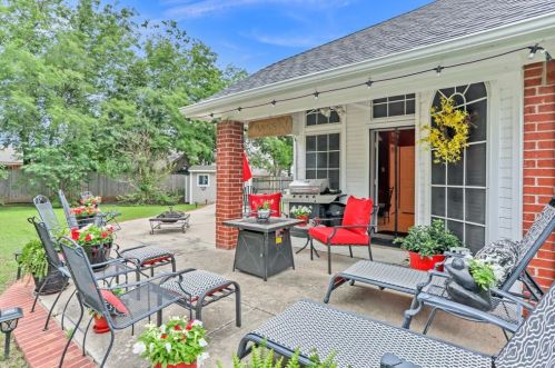 5352 Warm Springs Trl, Fort Worth TX  76137-3922 exterior