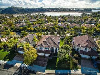 1311 Savannah Ln, Carlsbad, CA 92011-4855