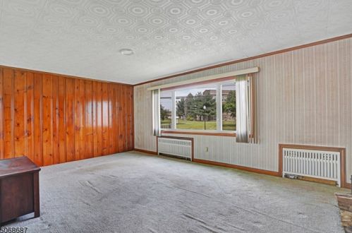 1320 Hamilton Blvd, South Plainfield NJ  07080-2011 exterior