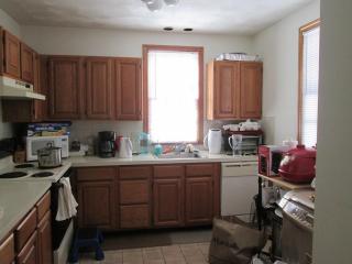 1052 Chestnut St, Newton MA  02464-1124 exterior