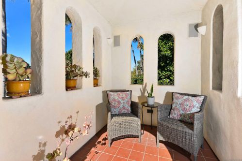 126 Spruce St, San Diego CA  92103-5525 exterior