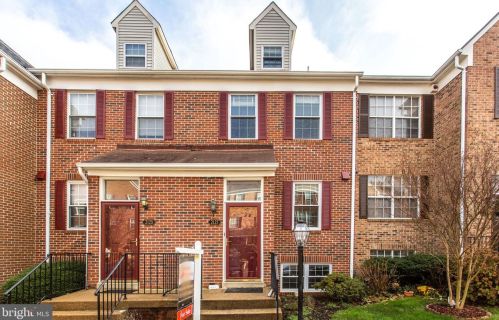 2127 Dominion Heights Ct, Falls Church, VA 22043-2560