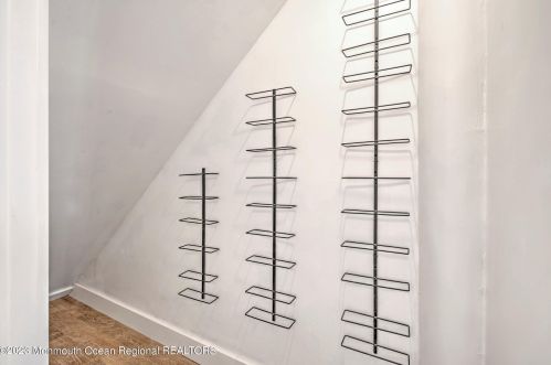 1217 Niihau Dr, Lacey NJ  08731-4702 exterior