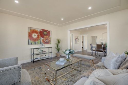 21437 Msn Blvd, Hayward CA  94541-2015 exterior