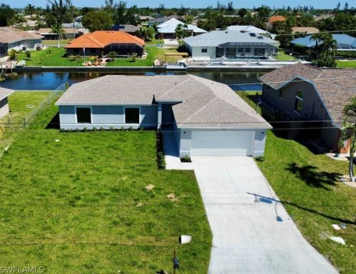 155 21st Ln, Cape Coral, FL 33990-4312