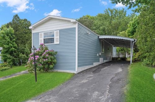 19 Cantaberry Ln, Coventry RI  02816-6903 exterior