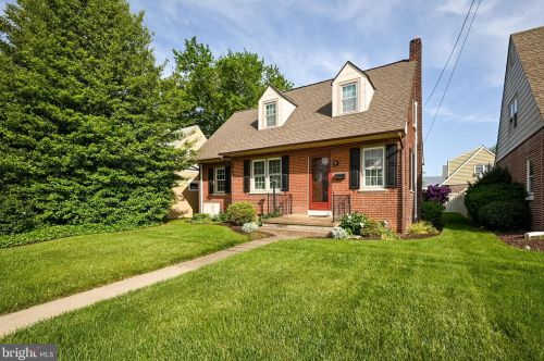 523 Philadelphia Pike, Wilmington, DE 19809-2168