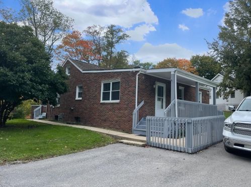 975 Boyce Rd, Bridgeville PA  15017-1502 exterior