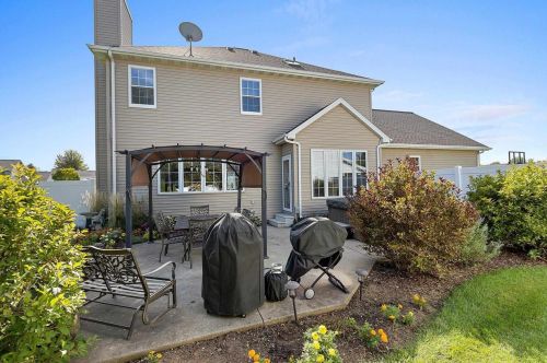 821 Mccastlen St, Green Bay, WI 54301-0901
