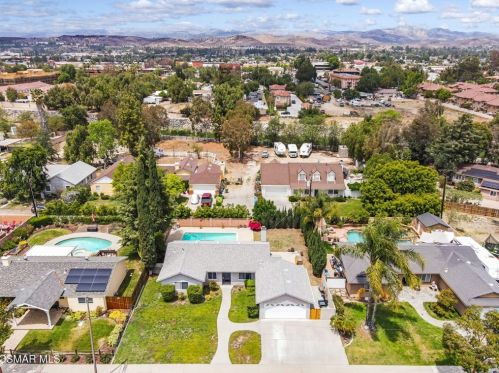 1405 Sorrel St, Simi Valley CA  93065-3338 exterior