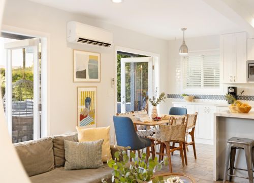 824 Anacapa Ct, San Diego CA  92109-8203 exterior