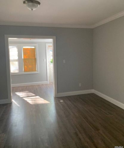 108-15 221st St, Jamaica, NY 11429-1219