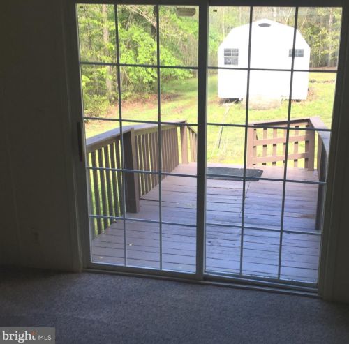 7430 Lakewood Ln, Spotsylvania VA  22551-5872 exterior