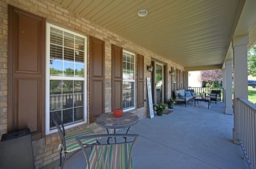 10736 Carolina Pines Dr, New Haven, OH 45030-4933