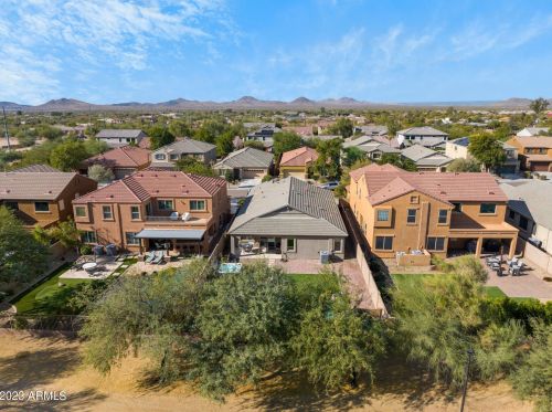 28305 44th Way, Cave Creek AZ  85331-3641 exterior