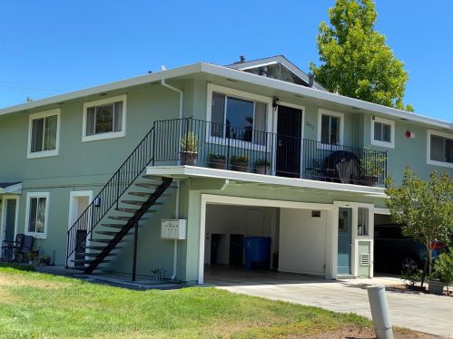 2032 Steele Ln, Santa Rosa, CA 95403-3403