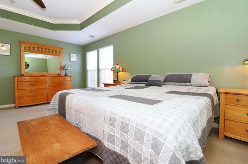 164 Pebble Beach Dr, Charles Town WV  25414-4074 exterior