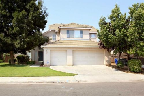 5763 State St, Fresno, CA 93722-7730