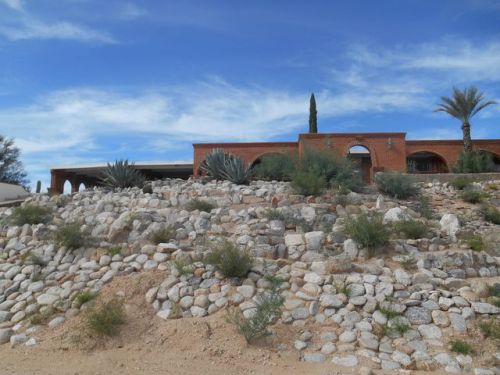 5613 Northern Hills Dr, Tucson, AZ 85704-2625