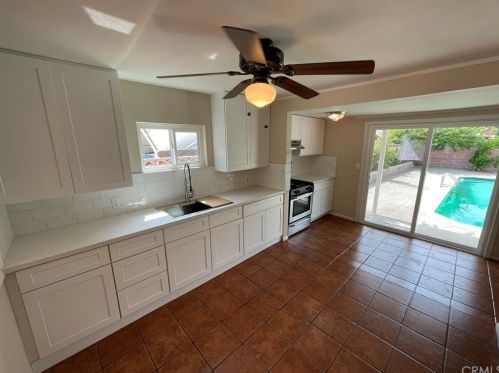 33113 Wood St, Lake Elsinore, CA 92530-6179