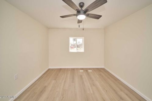1811 Encinas Ln, Phoenix AZ  85040-1414 exterior