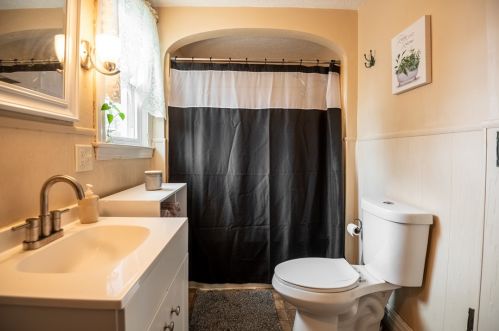 404 Main St, Greenville PA  16125-1773 exterior