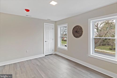 14 Taunton Ave, Berlin Boro NJ  08009-1444 exterior