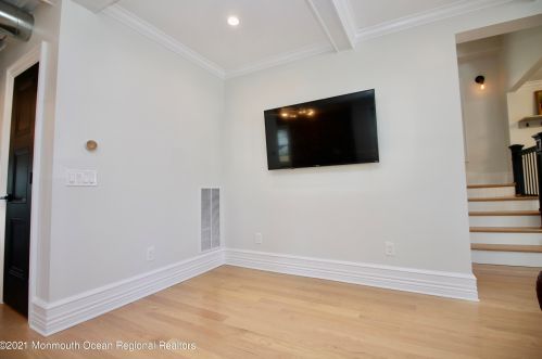 205 Ave, Belmar NJ 07719-2428 exterior