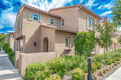 31767 Calle De Las Brisas, Santa Clarita, CA 91384-3970