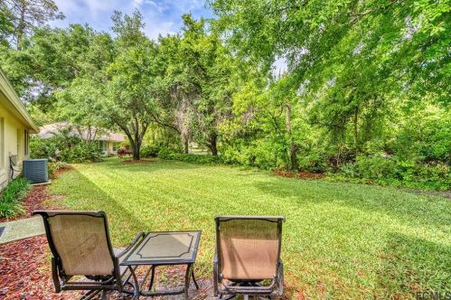 21 Chatham Pl, Palm Coast FL  32164-8700 exterior