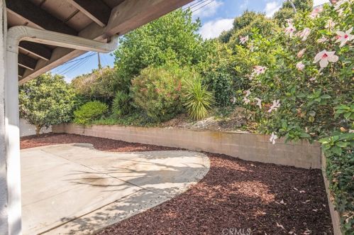 27040 Springcreek Rd, Rancho Palos Verdes CA  90275-2119 exterior