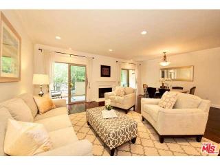 1821 Fairburn Ave, Los Angeles CA 90025-6961 exterior