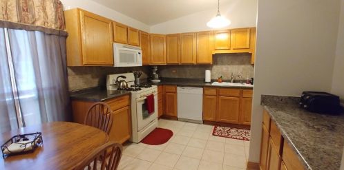 2519 Lakewood Dr, Dyer IN  46311-2131 exterior