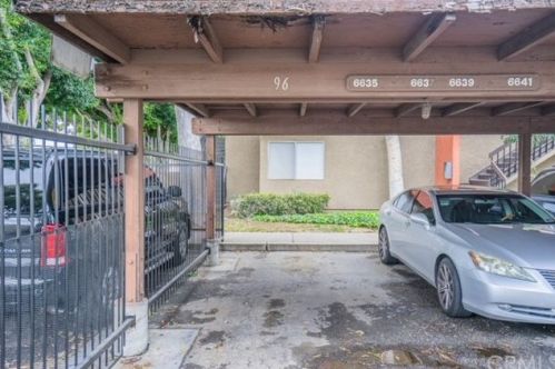 6635 Caro St, Paramount CA  90723-4765 exterior