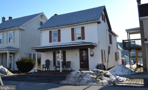205 Market St, Mount Patrick, PA 17045-9613
