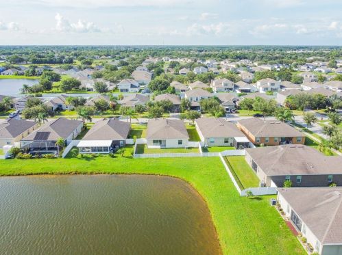 13408 Graham Yarden Dr, Riverview FL  33579-2390 exterior