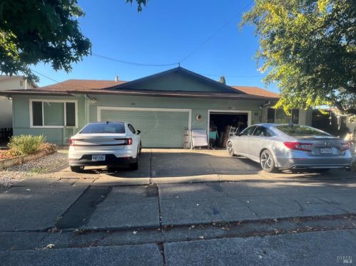 4387 Hoen Ave, Santa Rosa, CA 95405-7770