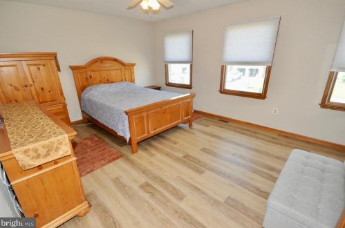 216 Abbey Ln, Auburn NJ  08085-1471 exterior