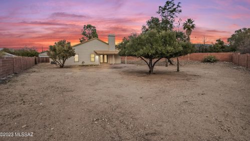 10212 Emily Pl, Tucson, AZ 85730-3134