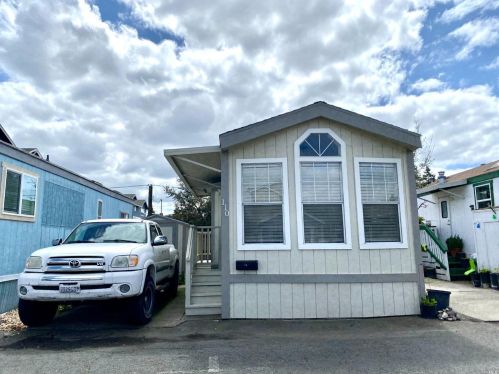 110 El Crystal Dr, Santa Rosa CA  95409-7909 exterior