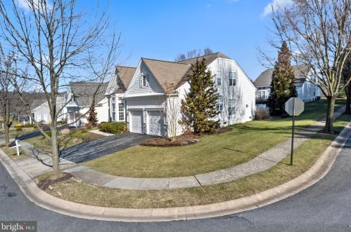 204 Aster Cir, Kennett Sq, PA 19348-1783