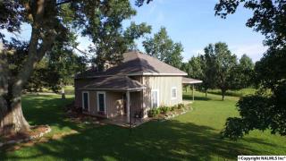 51 Cranford Rd, Elora, TN 37328-4024