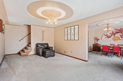 1322 Romine Ave, Mckeesport, PA 15133-3422