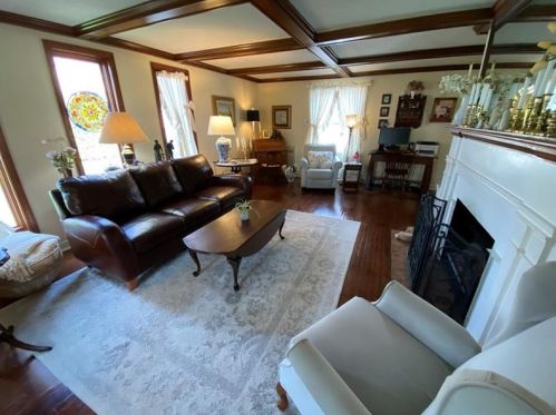 493 Chestnut St, Meadville PA  16335-4407 exterior