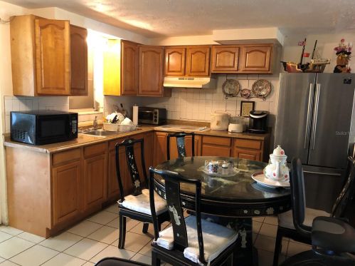 5229 Bay Blvd, Port Richey FL  34668-6006 exterior